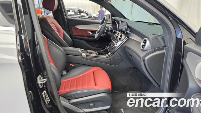 Mercedes-Benz GLC-Class 2021 — photo 16