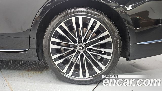 Mercedes-Benz S-Class 2021 — photo 7