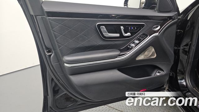Mercedes-Benz S-Class 2021 — photo 14