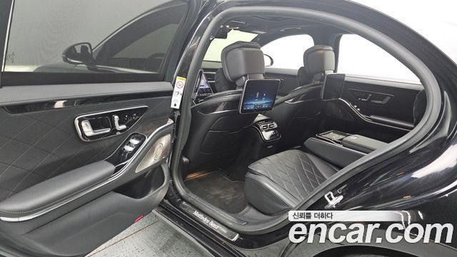 Mercedes-Benz S-Class 2021 — photo 16