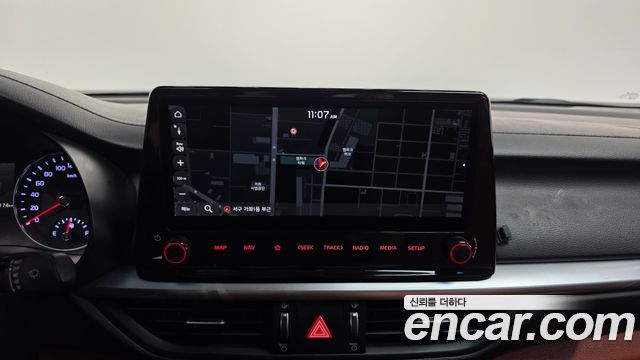 Kia K3 2022 — photo 14