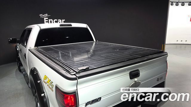 Ford F150 2011 — photo 19