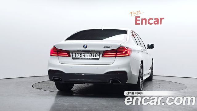 BMW 5-Series 2020 — photo 4