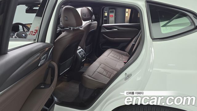 BMW X4 2023 — photo 17