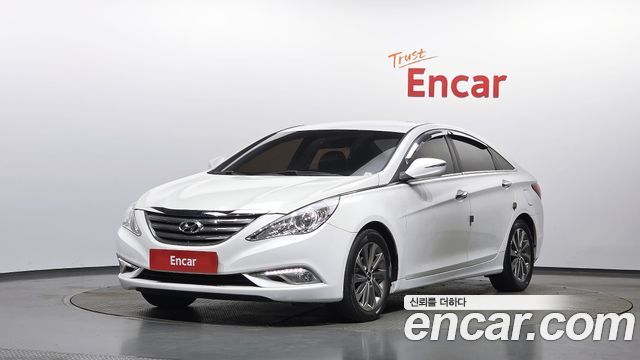 Hyundai Sonata 2013 — photo 1