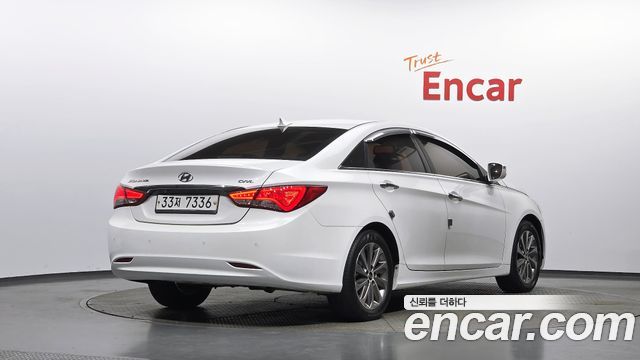 Hyundai Sonata 2013 — photo 2
