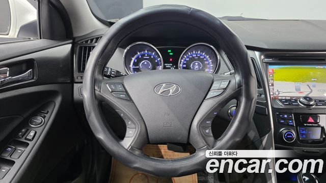 Hyundai Sonata 2013 — photo 15