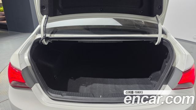 Hyundai Sonata 2013 — photo 20