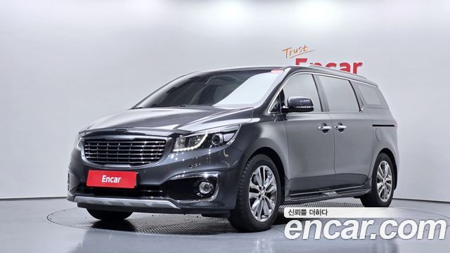 Kia Canival 2018 — photo 1