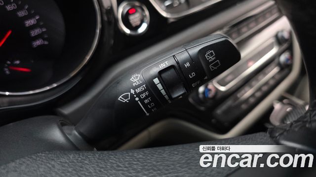 Kia Canival 2018 — photo 26