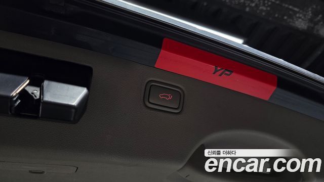 Kia Canival 2018 — photo 29