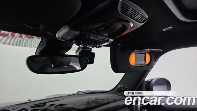 Mini Cooper 2023 — photo 25