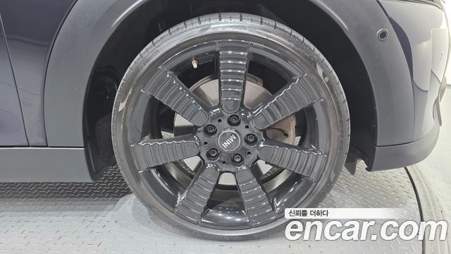 Mini Cooper 2023 — photo 7
