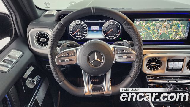 Mercedes-Benz G-Class 2021 — photo 19
