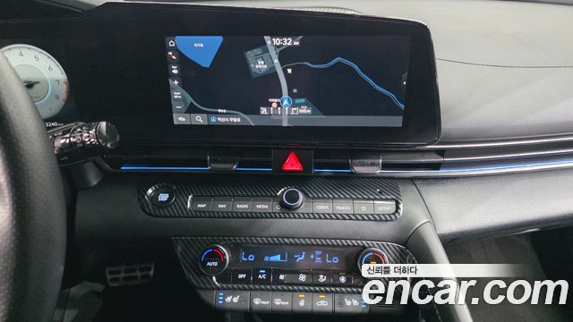 Hyundai AVANTE 2022 — photo 14