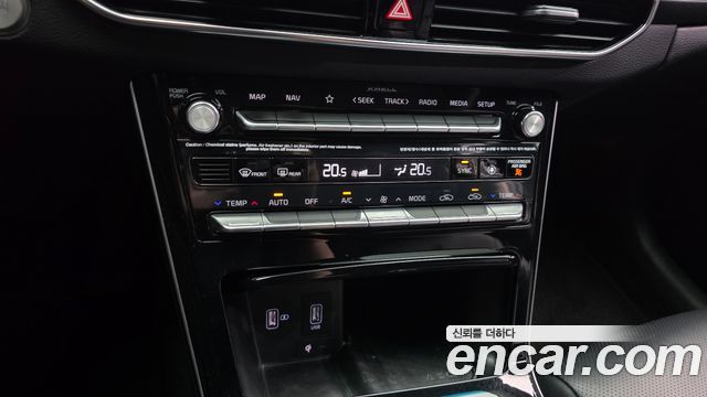 Kia K7 2020 — photo 17