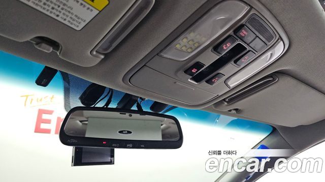 Kia Canival 2015 — photo 17