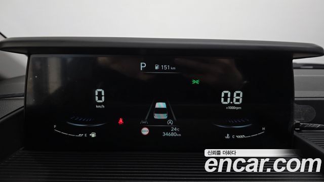 Hyundai Staria 2022 — photo 8