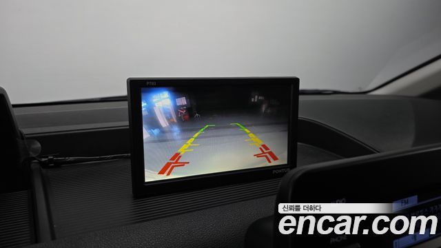 Hyundai Staria 2022 — photo 16