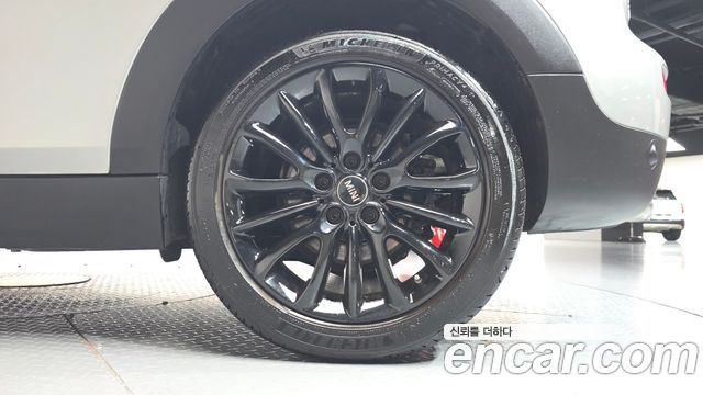 Mini Clubman 2024 — photo 7