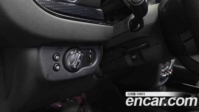 Mini Clubman 2024 — photo 28