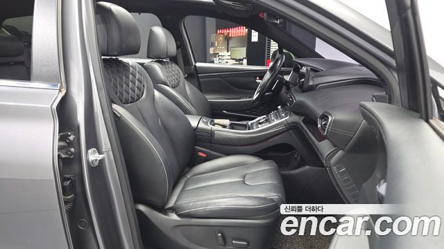 Hyundai Santafe 2021 — photo 17