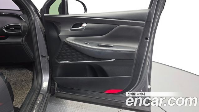 Hyundai Santafe 2021 — photo 14