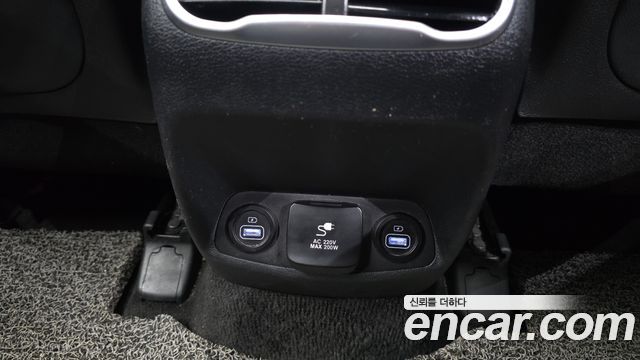 Hyundai Santafe 2021 — photo 33