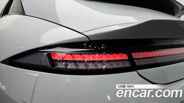 Hyundai Ioniq6 2023 — photo 9
