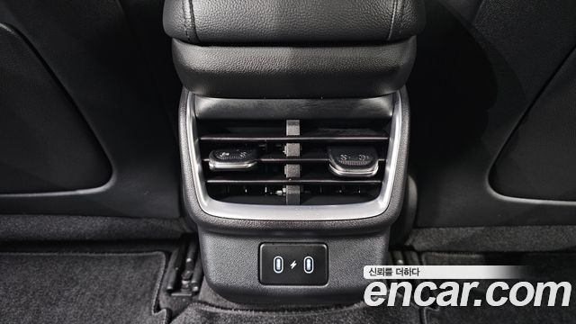 Hyundai Grandeur 2023 — photo 33