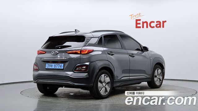 Hyundai Kona 2020 — photo 2
