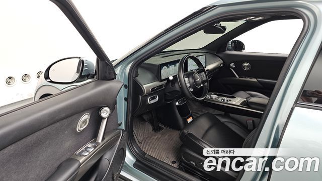 Genesis GV60 2022 — photo 13