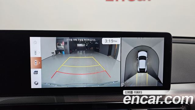 Genesis GV60 2022 — photo 21