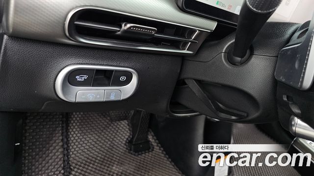 Genesis GV60 2022 — photo 26