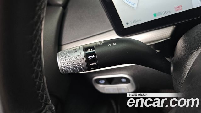 Genesis GV60 2022 — photo 28