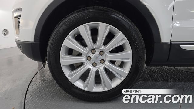 Land Rover Range Rover Evoque 2017 — photo 5