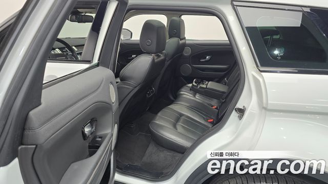 Land Rover Range Rover Evoque 2017 — photo 11