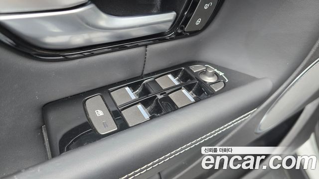 Land Rover Range Rover Evoque 2017 — photo 14