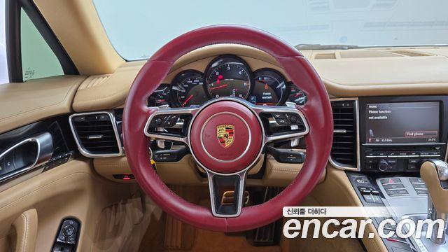 Porsche Panamera 2013 — photo 18