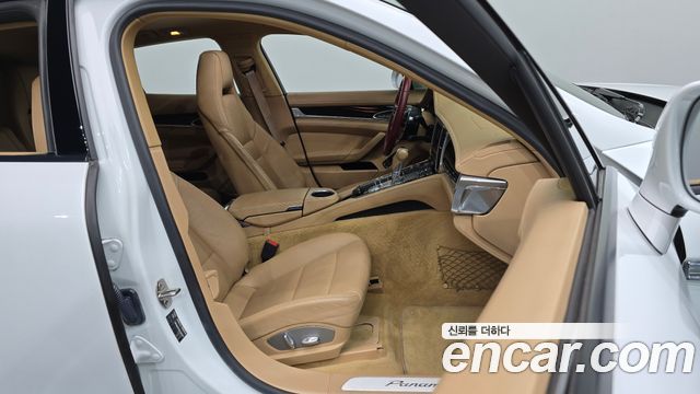 Porsche Panamera 2013 — photo 16