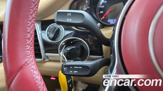 Porsche Panamera 2013 — photo 27