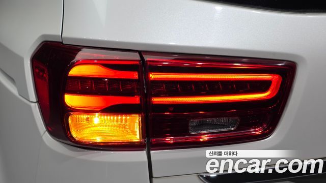 Kia Canival 2019 — photo 9