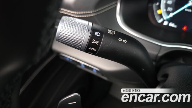Genesis GV80 2022 — photo 27