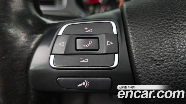 Volkswagen Jetta 2014 — photo 18