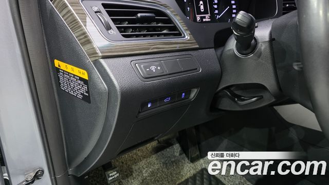 Hyundai Sonata 2015 — photo 19