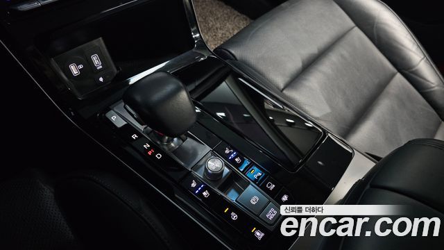 Kia K7 2020 — photo 12