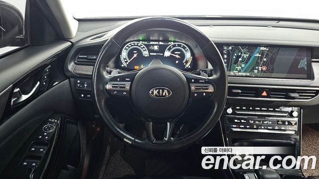 Kia K7 2020 — photo 18