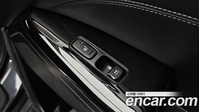 Kia K7 2020 — photo 22
