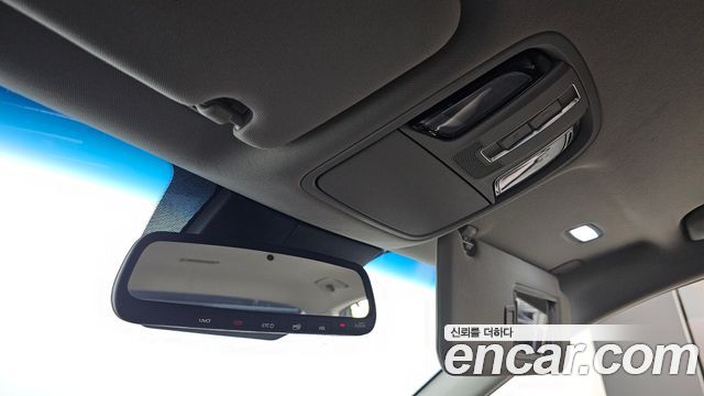 Kia K7 2020 — photo 25