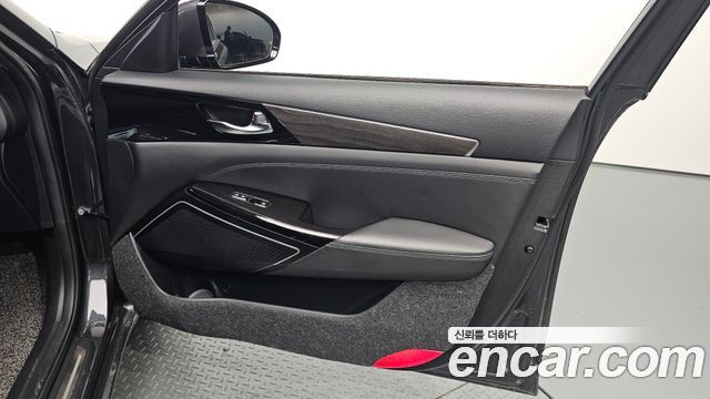 Kia K7 2020 — photo 14